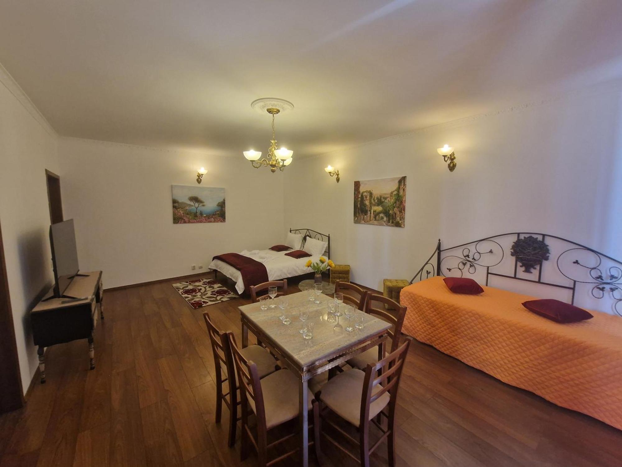 فيلا 5* Royal House Near Unirii Square كلوج-نابوكا المظهر الخارجي الصورة