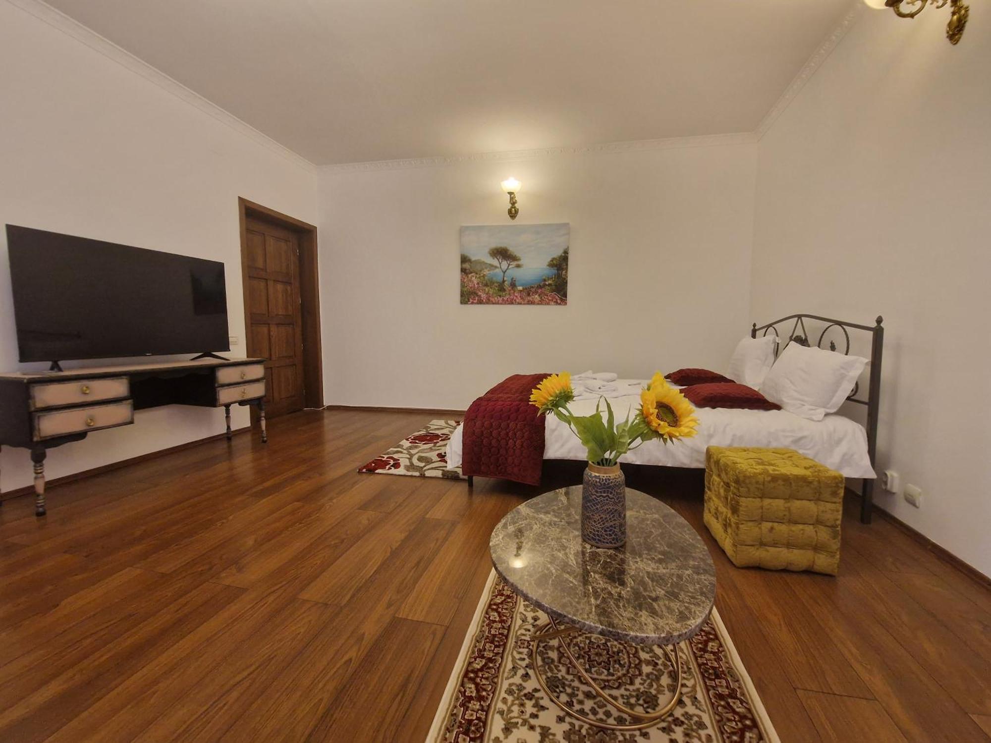 فيلا 5* Royal House Near Unirii Square كلوج-نابوكا المظهر الخارجي الصورة